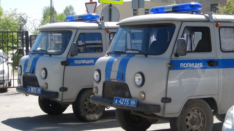 Участковые уполномоченные полиции Верхней Пышмы отчитаются перед населением.